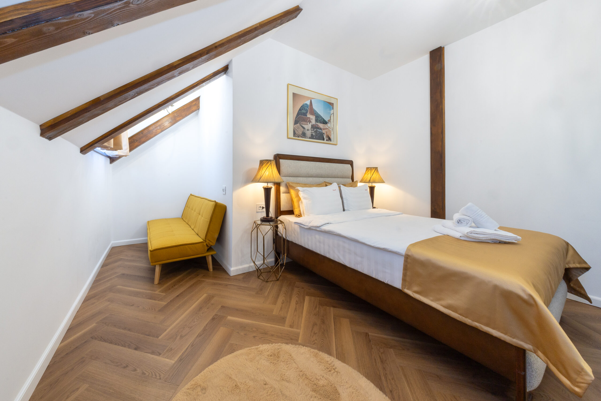 cazare cu ciubăr 
accommodation în bran Romania